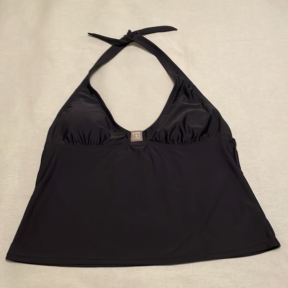 Isaac Mizrahi Halter Tankini. - Picture 11 of 11